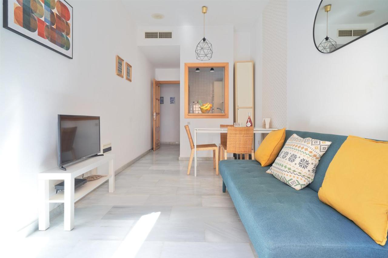 Apartamento En El Centro, Tranquilo Y Luminoso Malaga Bagian luar foto