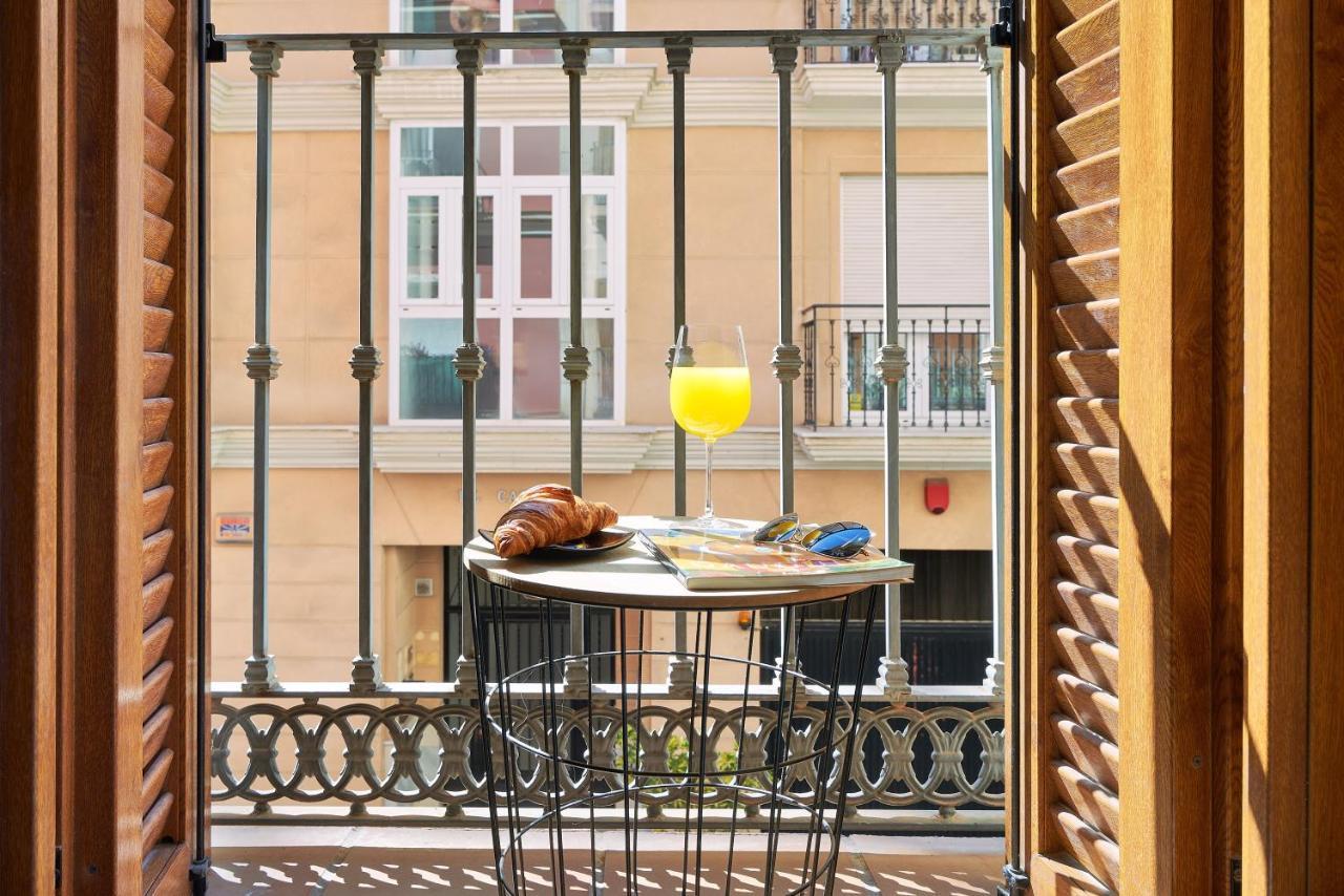 Apartamento En El Centro, Tranquilo Y Luminoso Malaga Bagian luar foto
