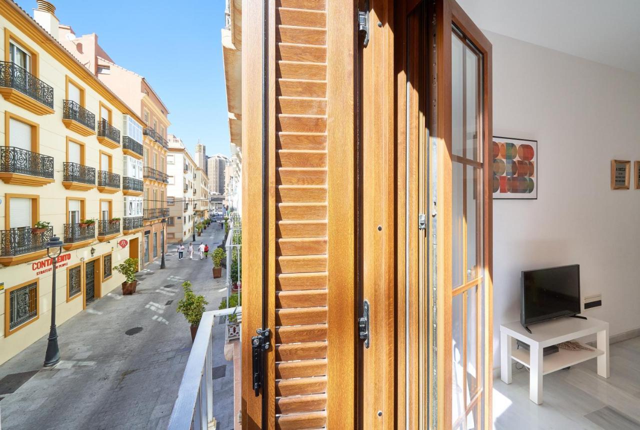 Apartamento En El Centro, Tranquilo Y Luminoso Malaga Bagian luar foto